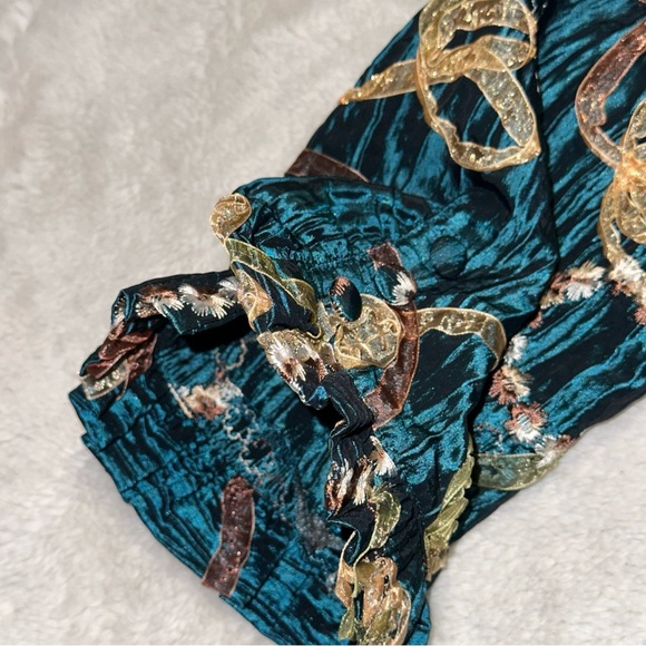 Agora Sea Green Textured & Crinkle Fabric Blouse - Picture 4 of 6